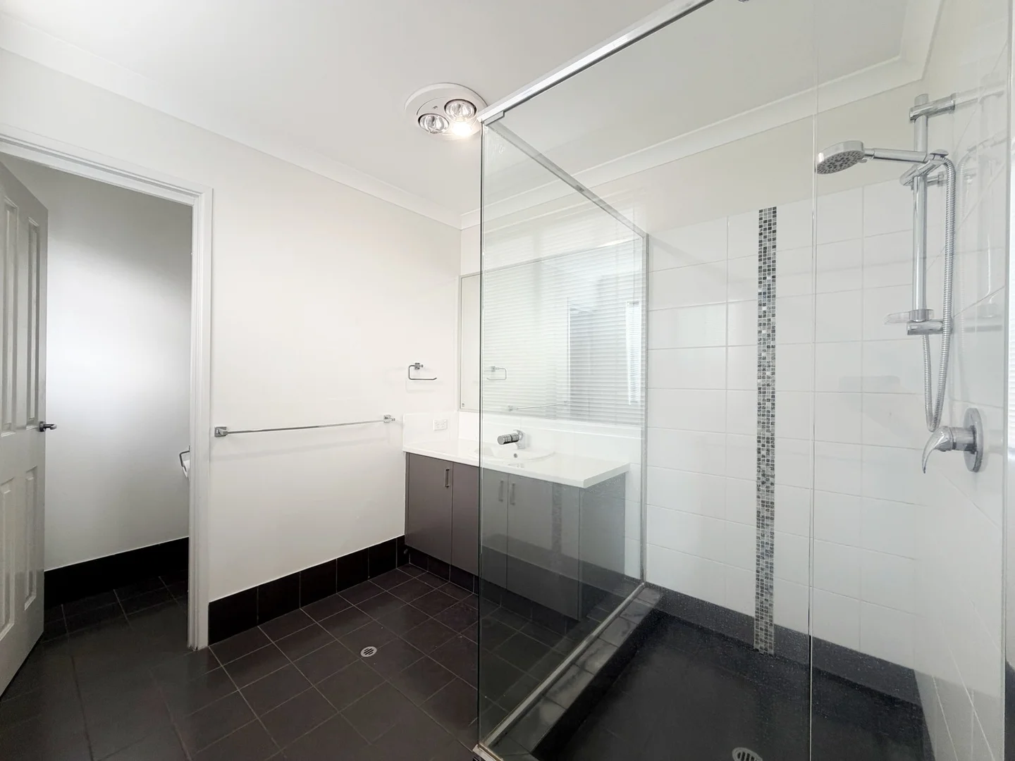 Additional image 19 of 332 The Strand, Dianella WA 6059