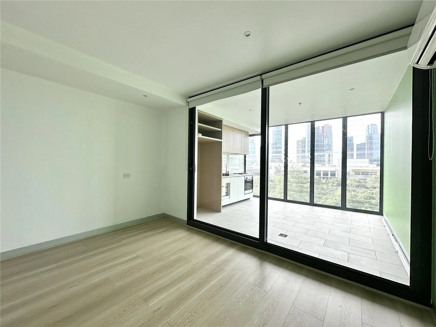 Additional image 5 of 802/565 Flinders Street, Melbourne VIC 3000