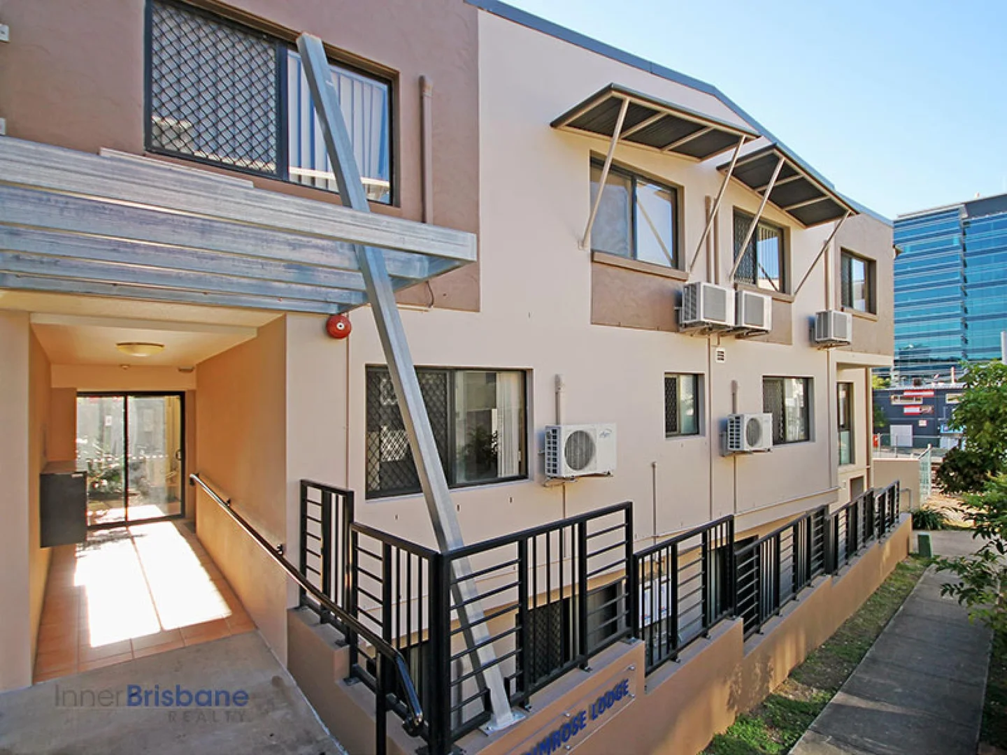 10 Primrose Street, Bowen Hills QLD 4006 photo 2