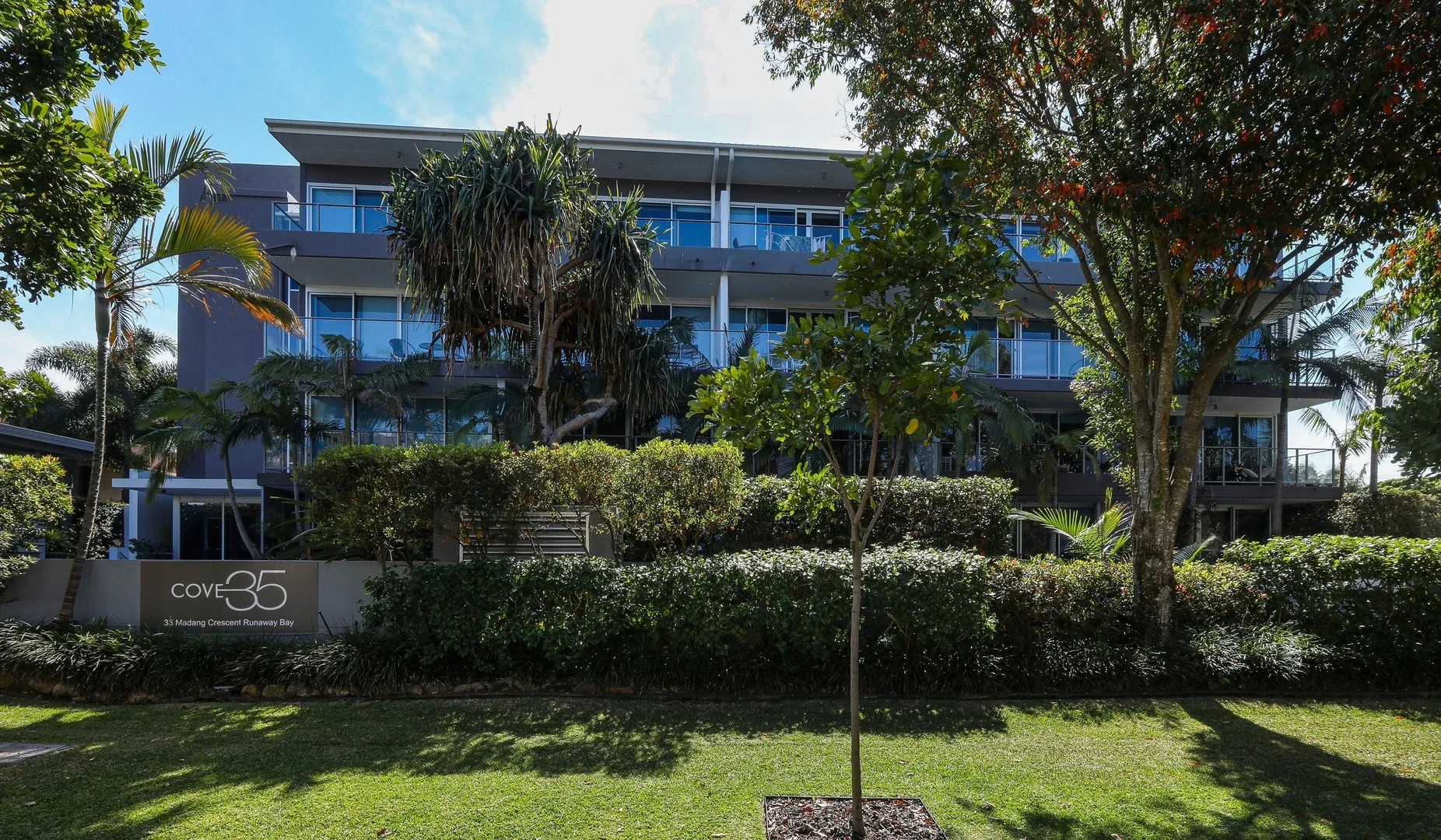 105/33-37 Madang Crescent, Runaway Bay QLD 4216