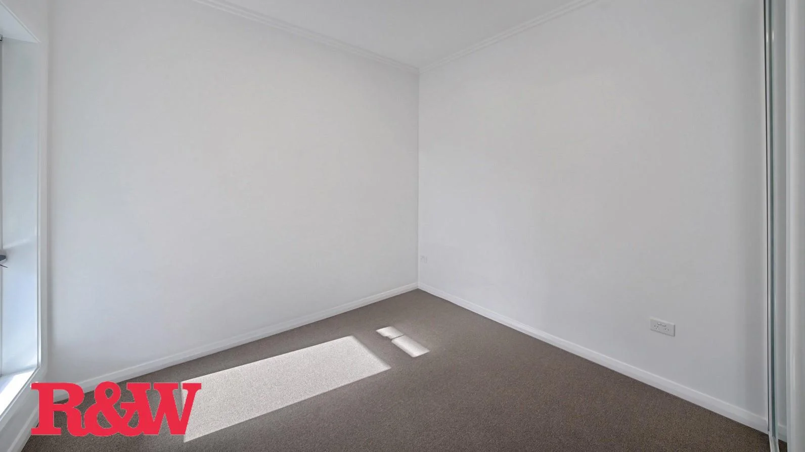 Additional image 3 of 8A Knox Street, Campbelltown NSW 2560