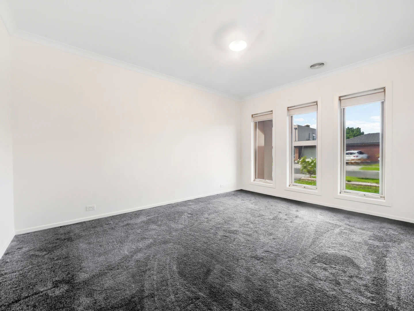 Additional image 11 of 8 Bankton Avenue, Cranbourne East VIC 3977