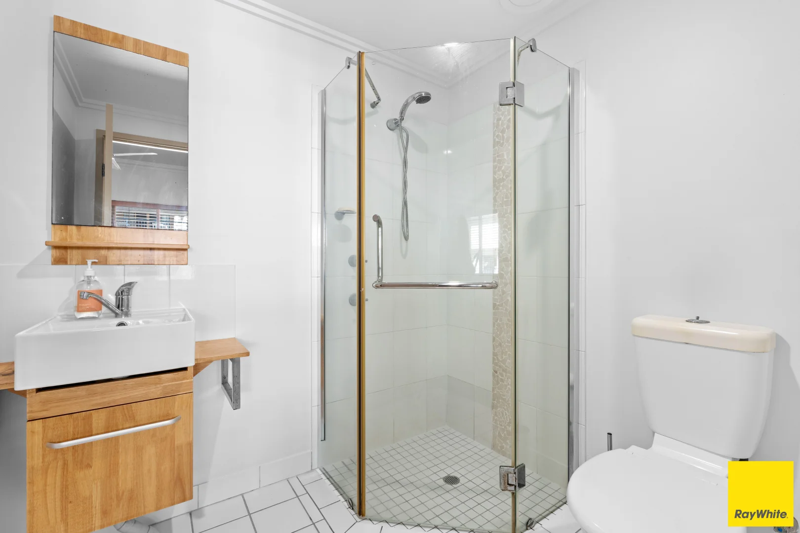 Additional image 7 of 113/55-57 Clifton Road, Clifton Beach QLD 4879