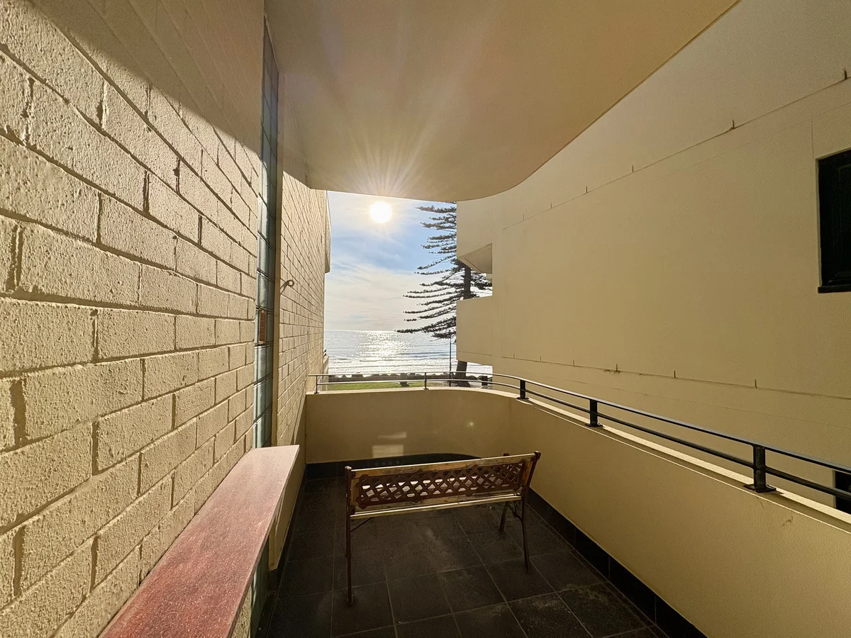4/18A South Esplanade, Glenelg SA 5045