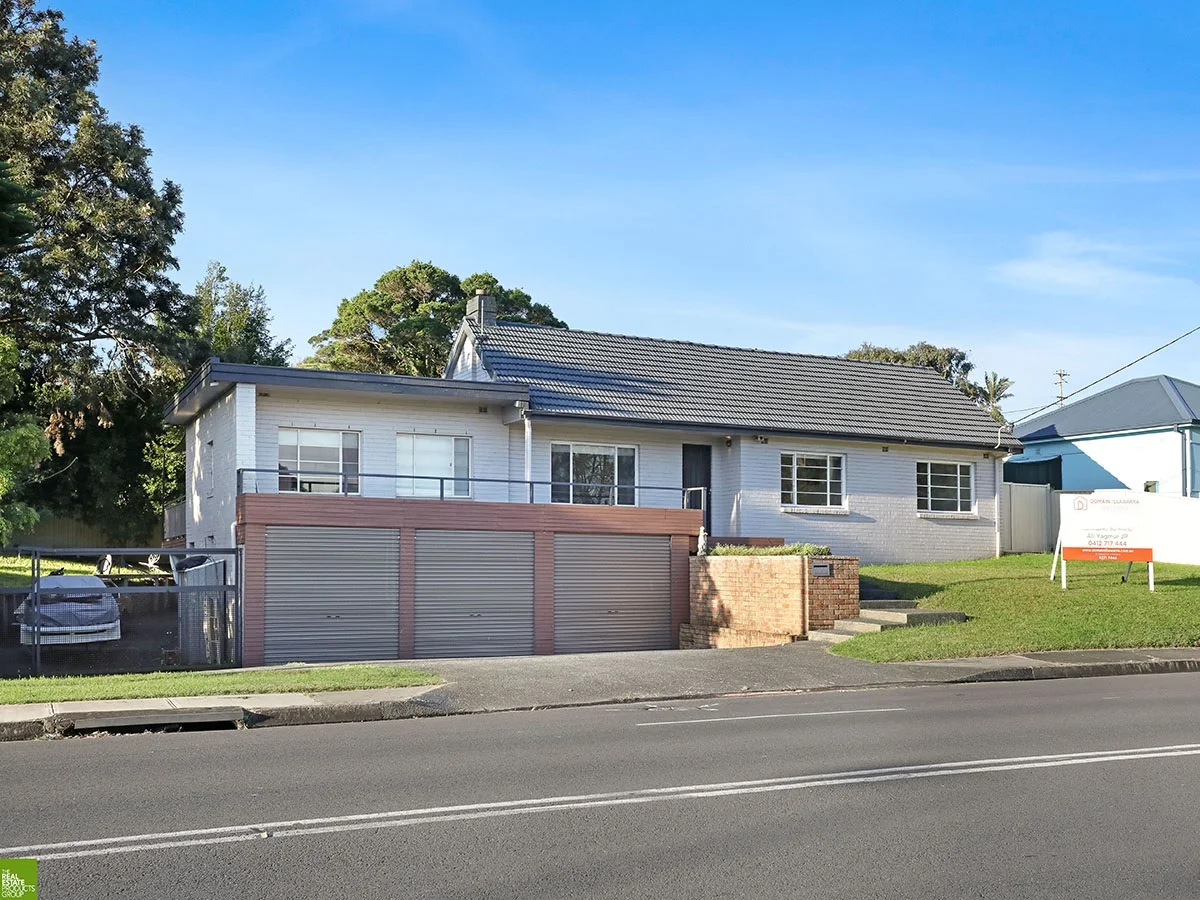 Additional image 8 of 348 Northcliffe Drive, Lake Heights NSW 2502