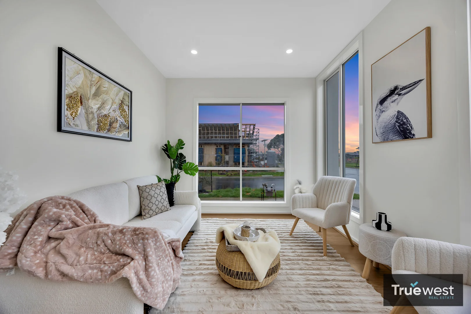 Additional image 2 of 10 Cameo Street, Tarneit VIC 3029