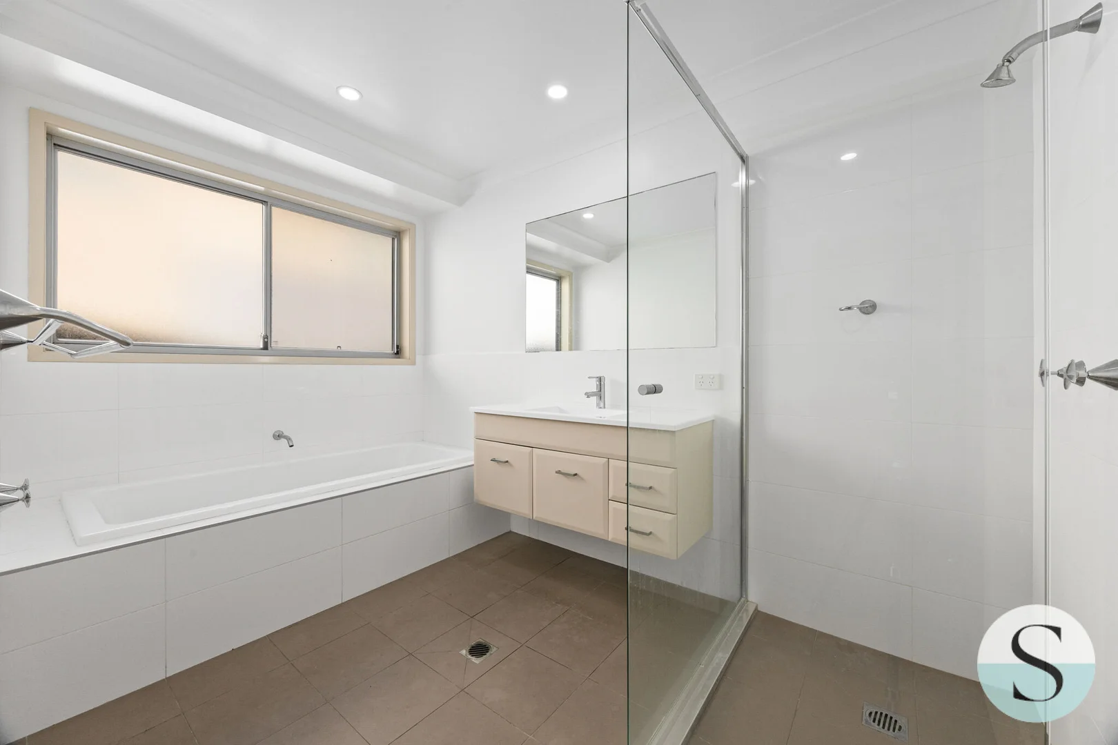 Additional image 18 of 2 / 24 Muraban Street, Adamstown Heights NSW 2289