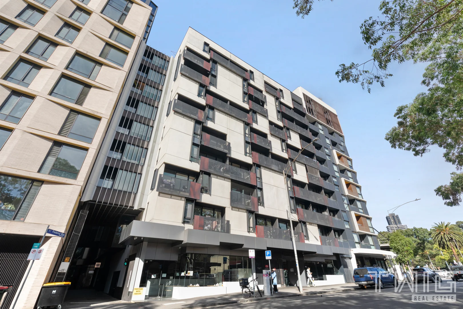 1602/243 Franklin Street, Melbourne VIC 3000