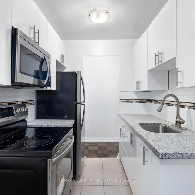 Additional image 2 of 314-508 Dawes Road, Toronto, ON, M4B 2G3