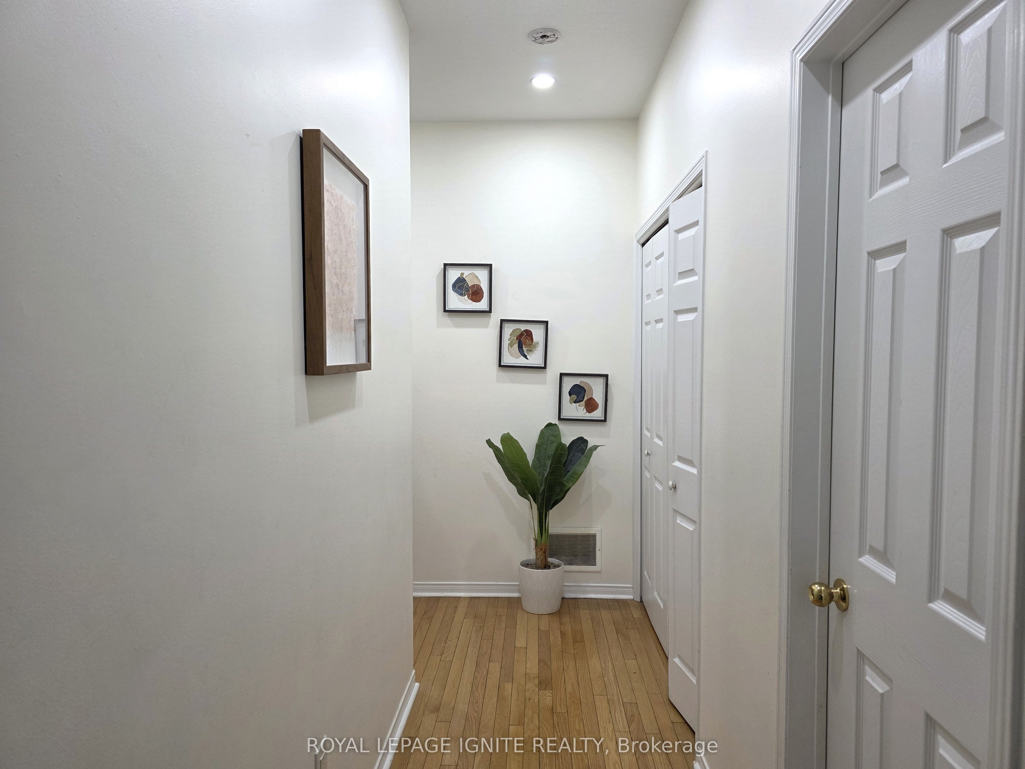Additional image 2 of 5183 Angel Stone Drive, Mississauga, ON, L5M 0L5