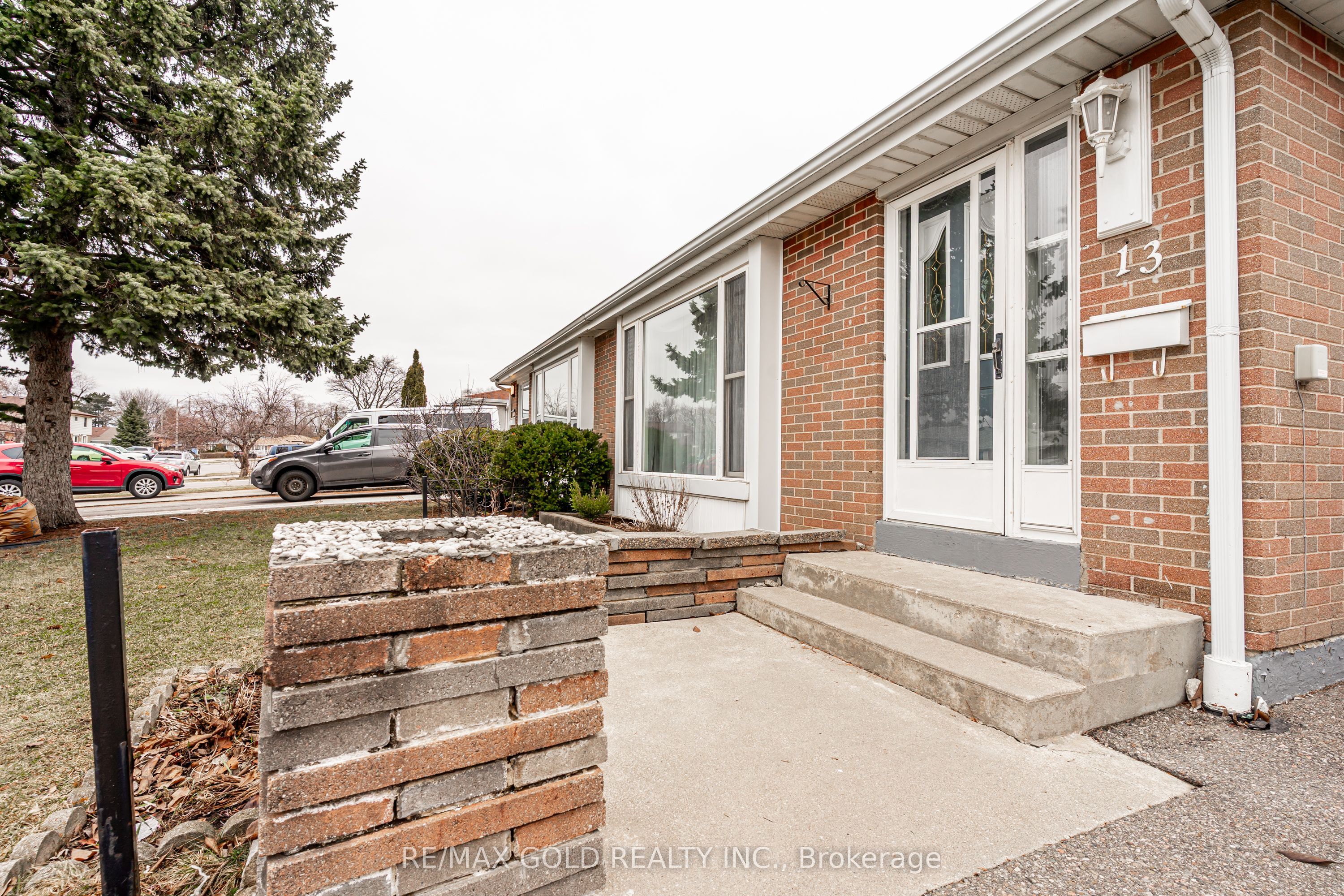 Additional image 4 of 13 Cathcart Crescent, Brampton, ON, L6T 2A4