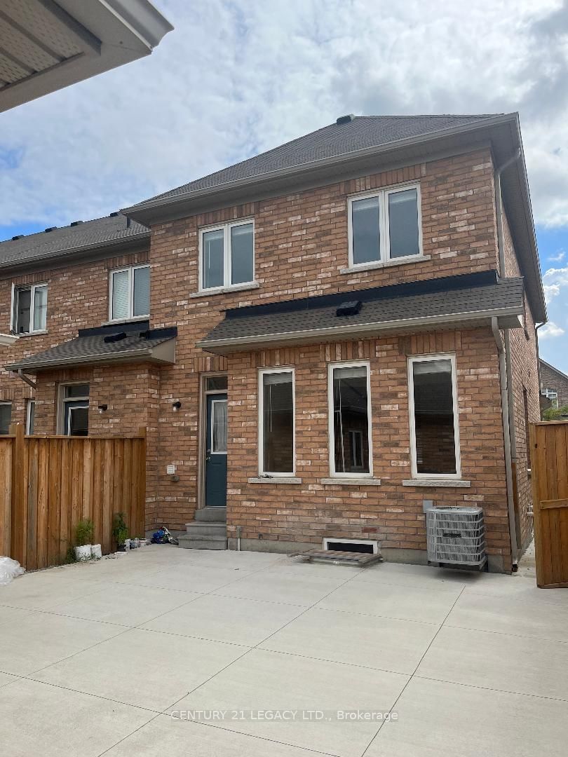 Additional image 3 of 16 Saint Dennis Road, Brampton, ON, L6R 3W5