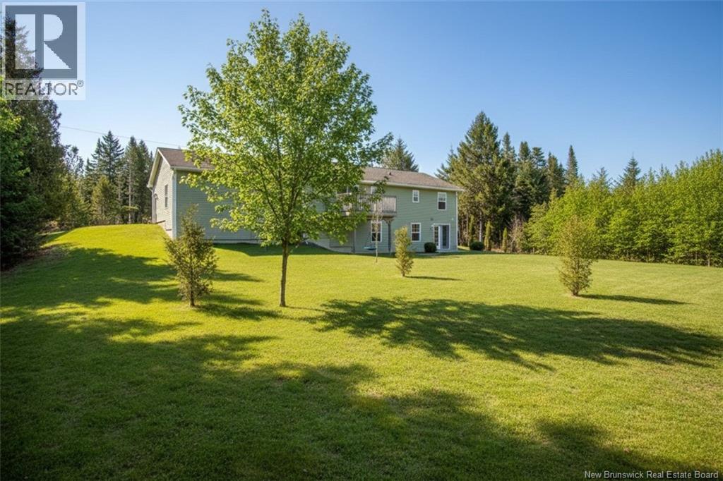 21 Emerald Lake Drive, Saint John, NB, E2N2B6 photo 4