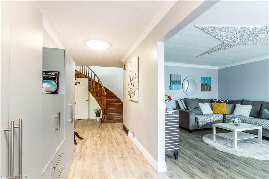 Additional image 5 of 404 Queenston Road, Hamilton, ON, L8K 1J2