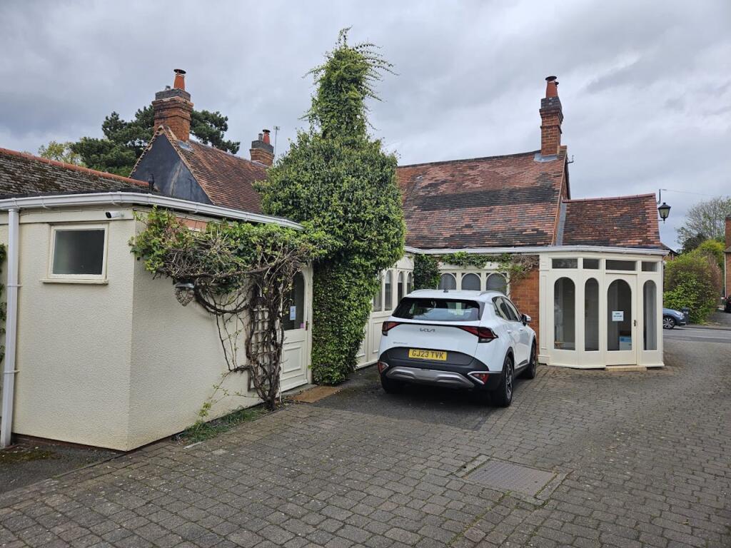 Additional image 2 of 132 Widney Lane, Solihull, B91 3LH