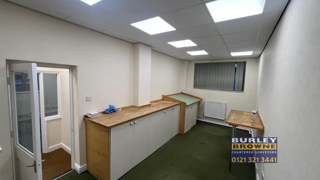 Unit 1-2, 17 Reddicap Trading Estate, Sutton Coldfield, West Midlands, B75 7BU photo 4
