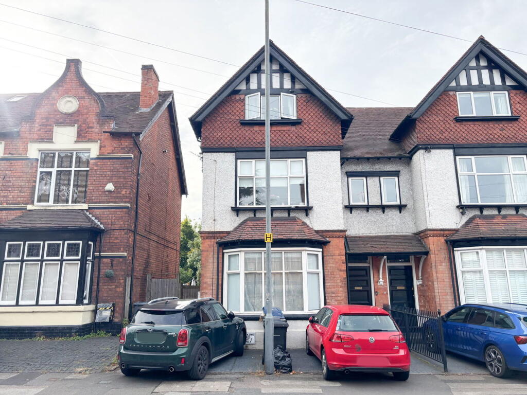 90 Victoria Road, Sutton Coldfield, B72 1SN