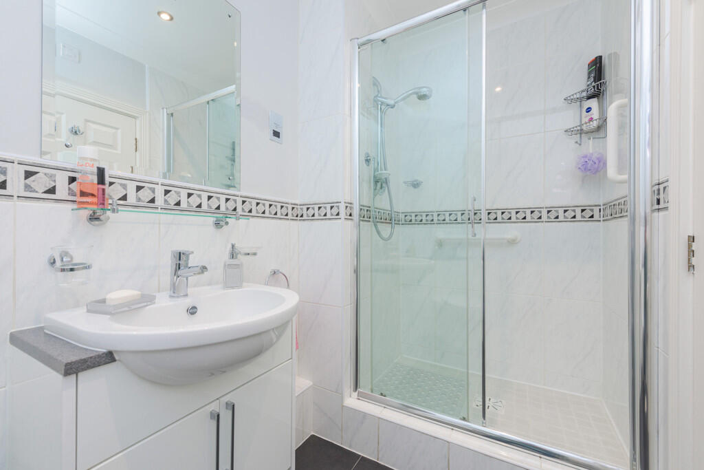 Additional image 13 of Flat 2, Thornhill Court, 126-128 Thornhill Road, Sutton Coldfield, B74 2LU