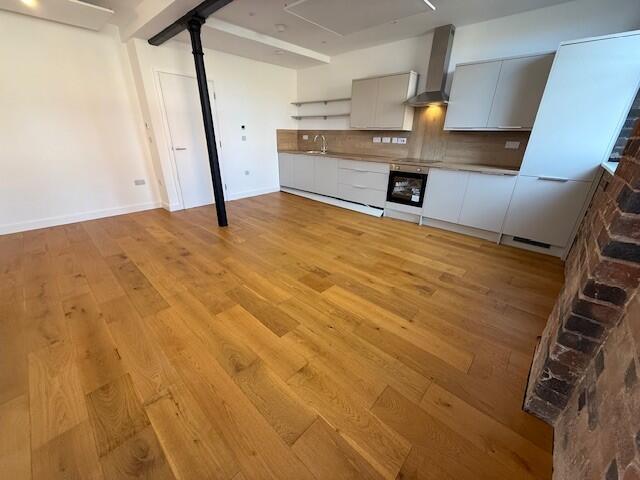 Tolson Court, Fazeley photo 5
