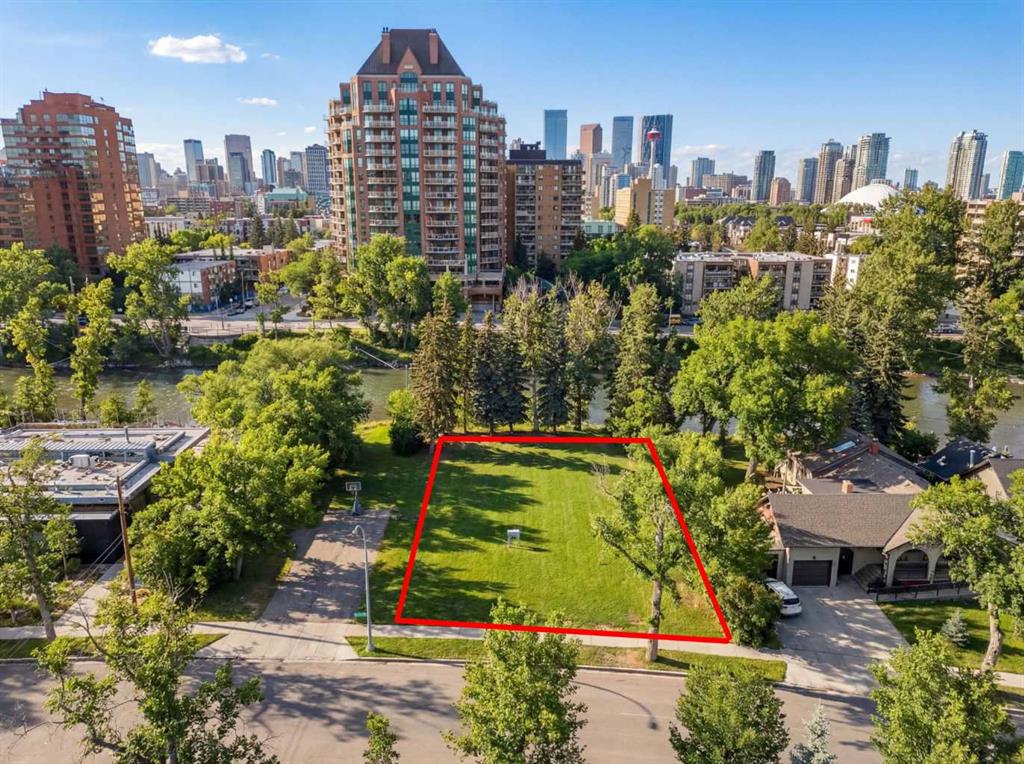 Additional image 3 of 220 Roxboro Road SW, Calgary, AB, T2S0R3