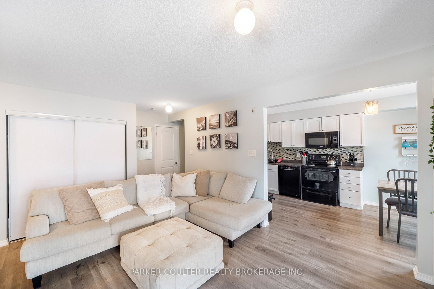 Additional image 6 of 4-17 Cheltenham Road, Barrie, ON, L4M 0E7