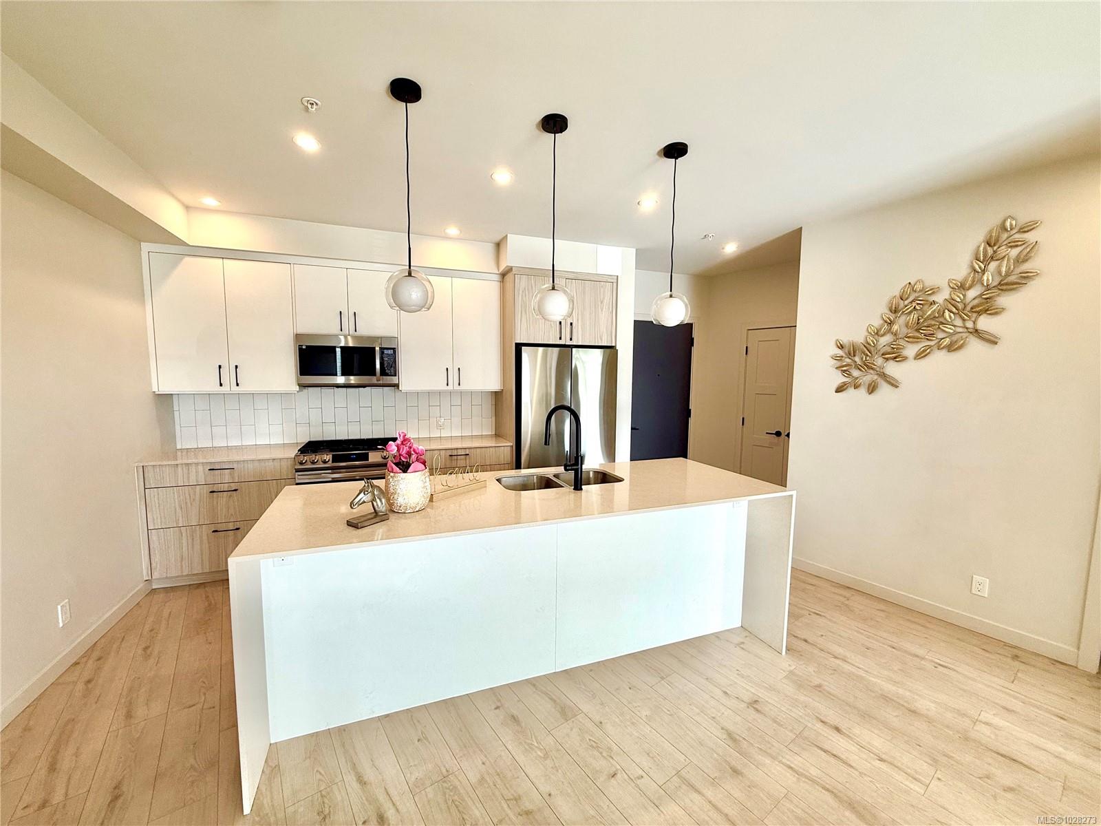 110-958 Pharoah Mews, Langford, BC, V9B 7A1