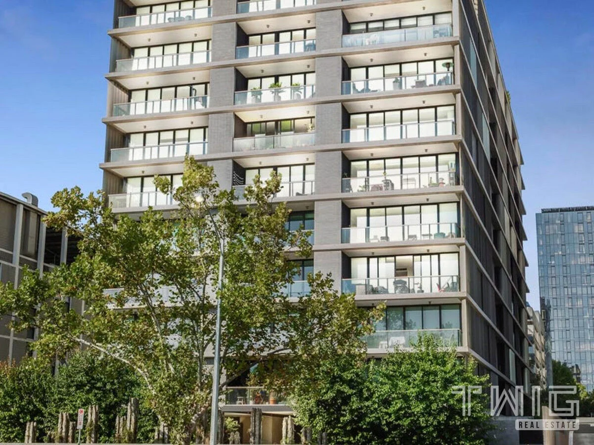808/70 Queens Road, Melbourne VIC 3004