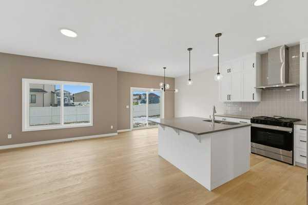 Additional image 6 of 213 Bayview Park SW, Airdrie, AB, T4B4G2