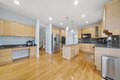 Additional image 4 of 217 Sunbury Dr, Saint Charles, IL, 60175