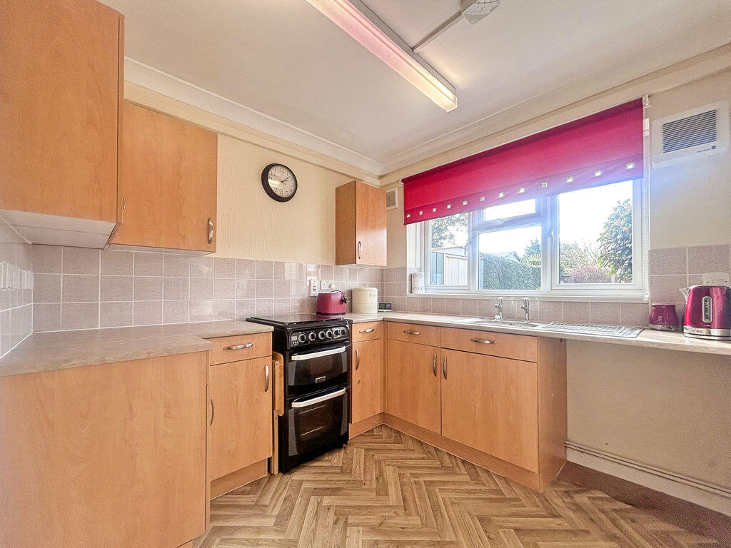Chester Road, West Bromwich photo 4