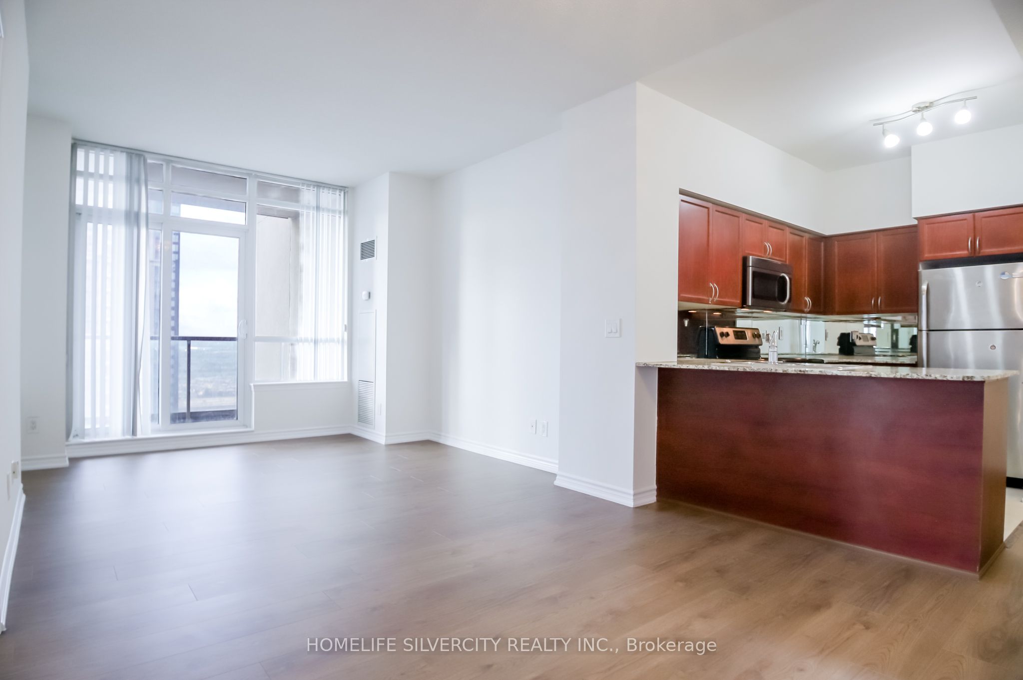 Additional image 4 of 2704-388 Prince Of Wales Drive, Mississauga, ON, L5B 0A1