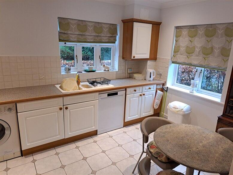 Additional image 5 of 126-128 Thornhill Road, Streetly, Sutton Coldfield, B74