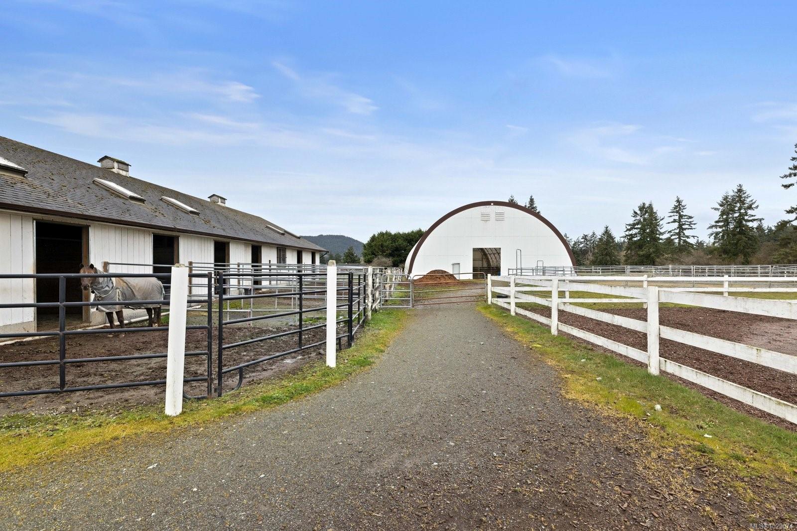 Additional image 4 of 1584 White Road, Central Saanich, BC, V8M 1S8