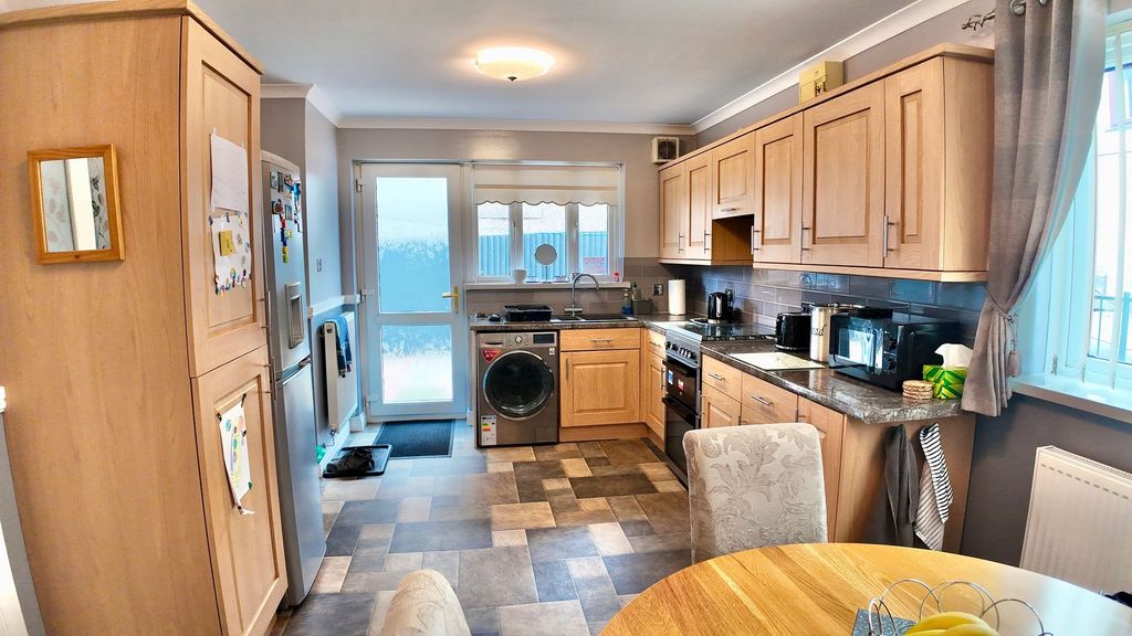 Additional image 3 of 3 bed detached house for saleThomas Street, New Tredegar NP24