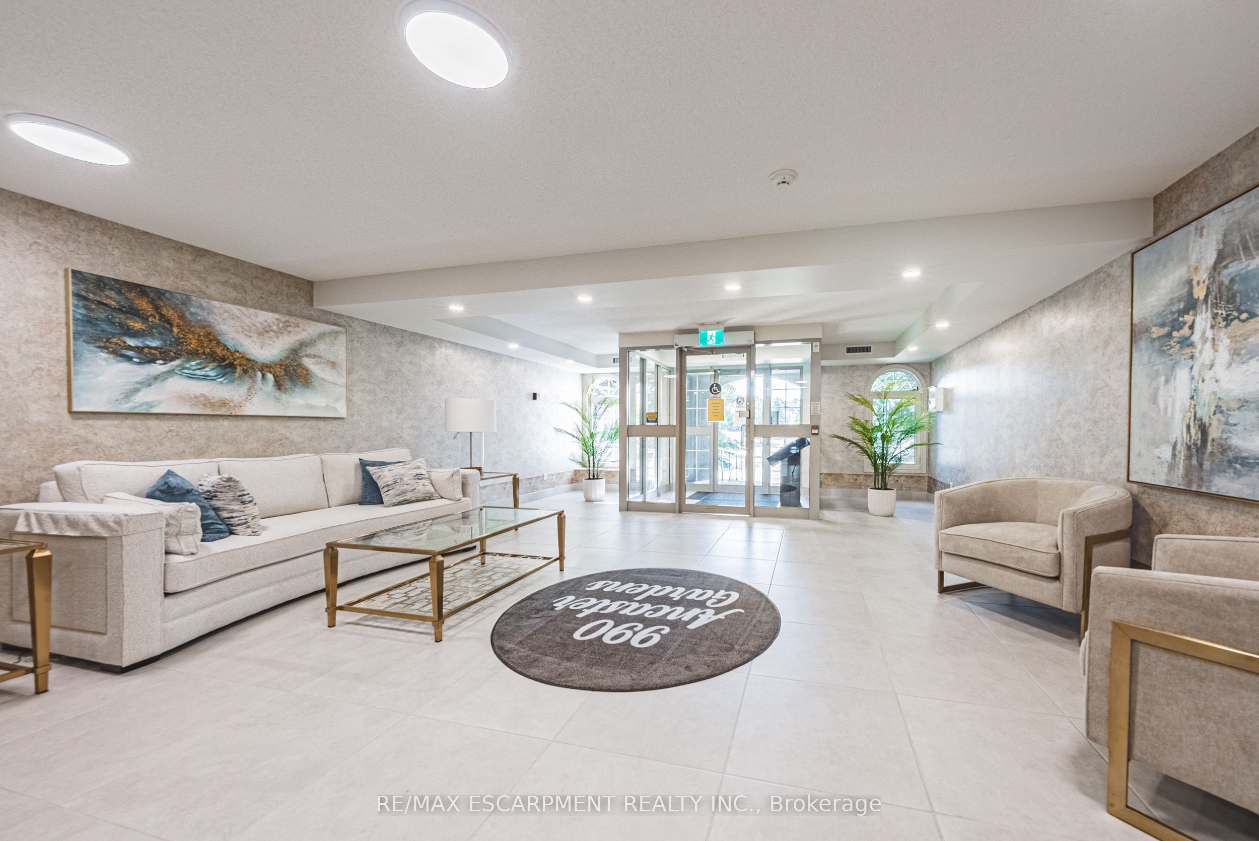 Additional image 4 of 308-990 Golf Links Road, Hamilton, ON, L9K 1J8