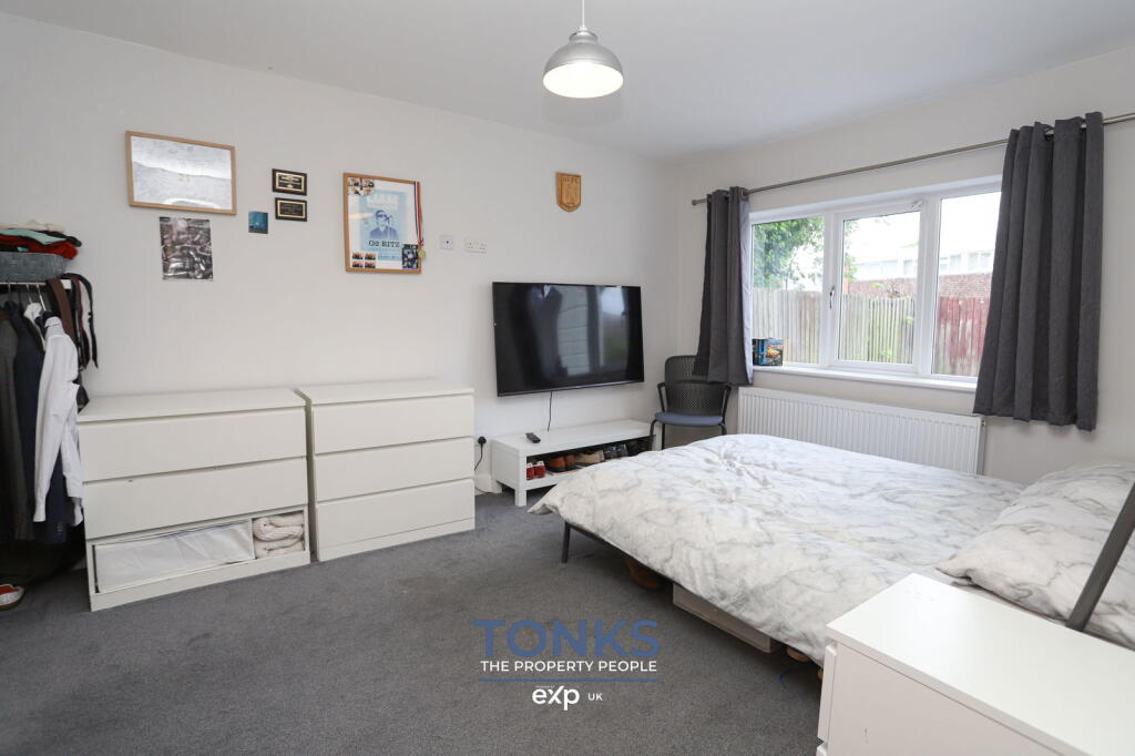 Additional image 15 of Unique one-of-a-kind home offering amazing space – Merton Close, Oldbury, B68 8NG