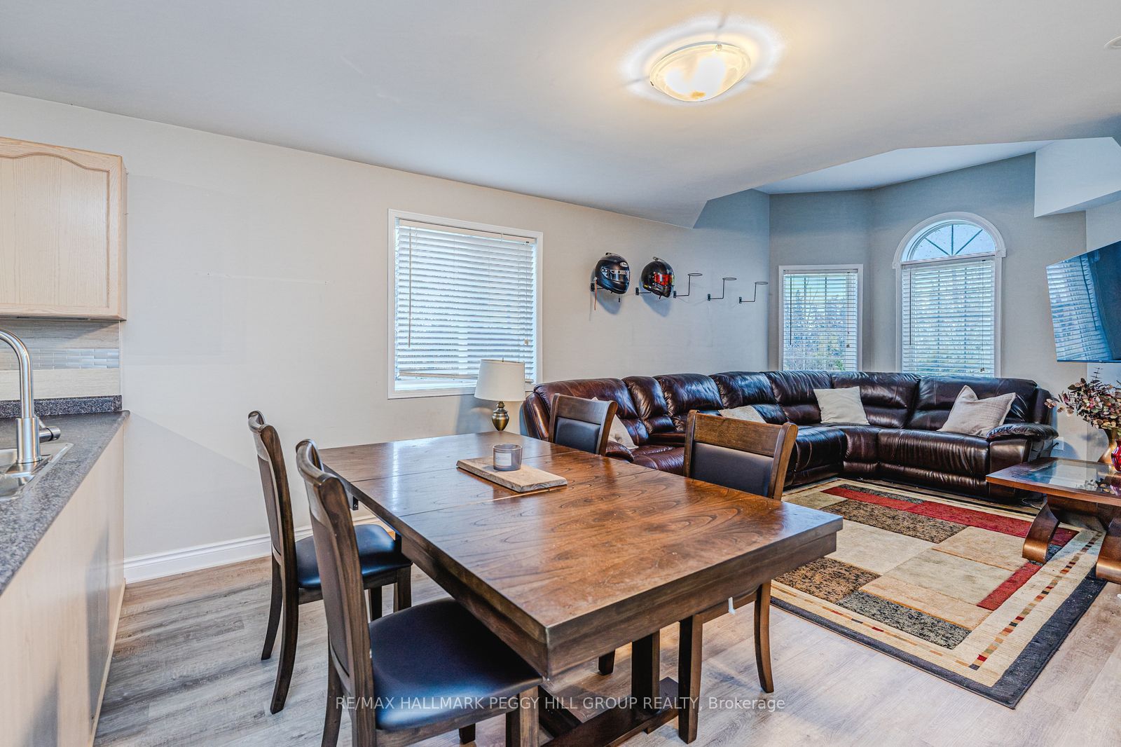 30 Hewitt Place, Barrie, ON, L4M 7B3 photo 4