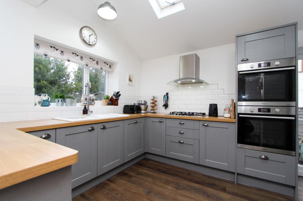 Additional image 10 of Knighton Close, Four Oaks, B74