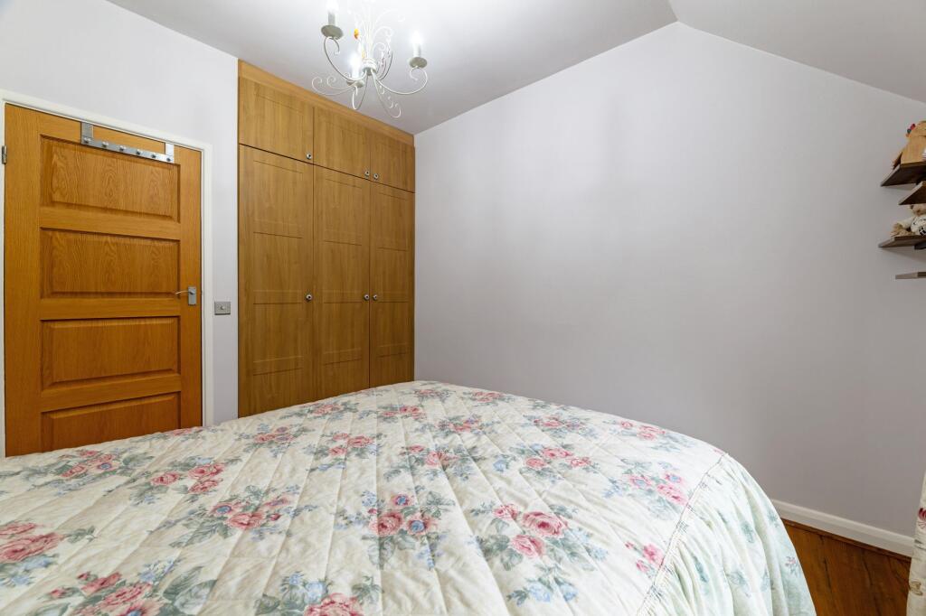 Additional image 31 of Wentworth Road, Four Oaks Estate, B74