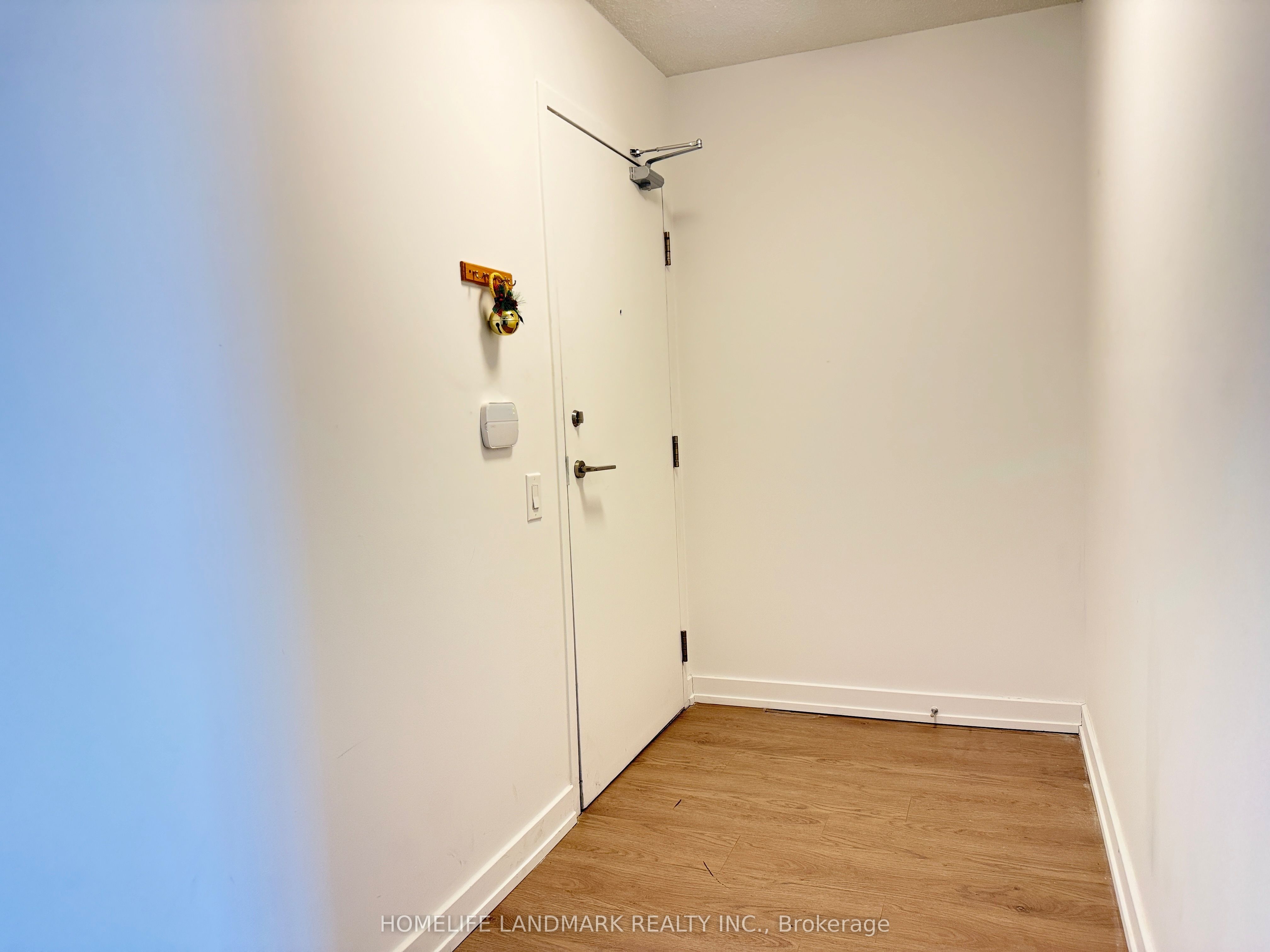 Additional image 2 of 1721-19 Singer Court, Toronto, ON, M2K 0B2
