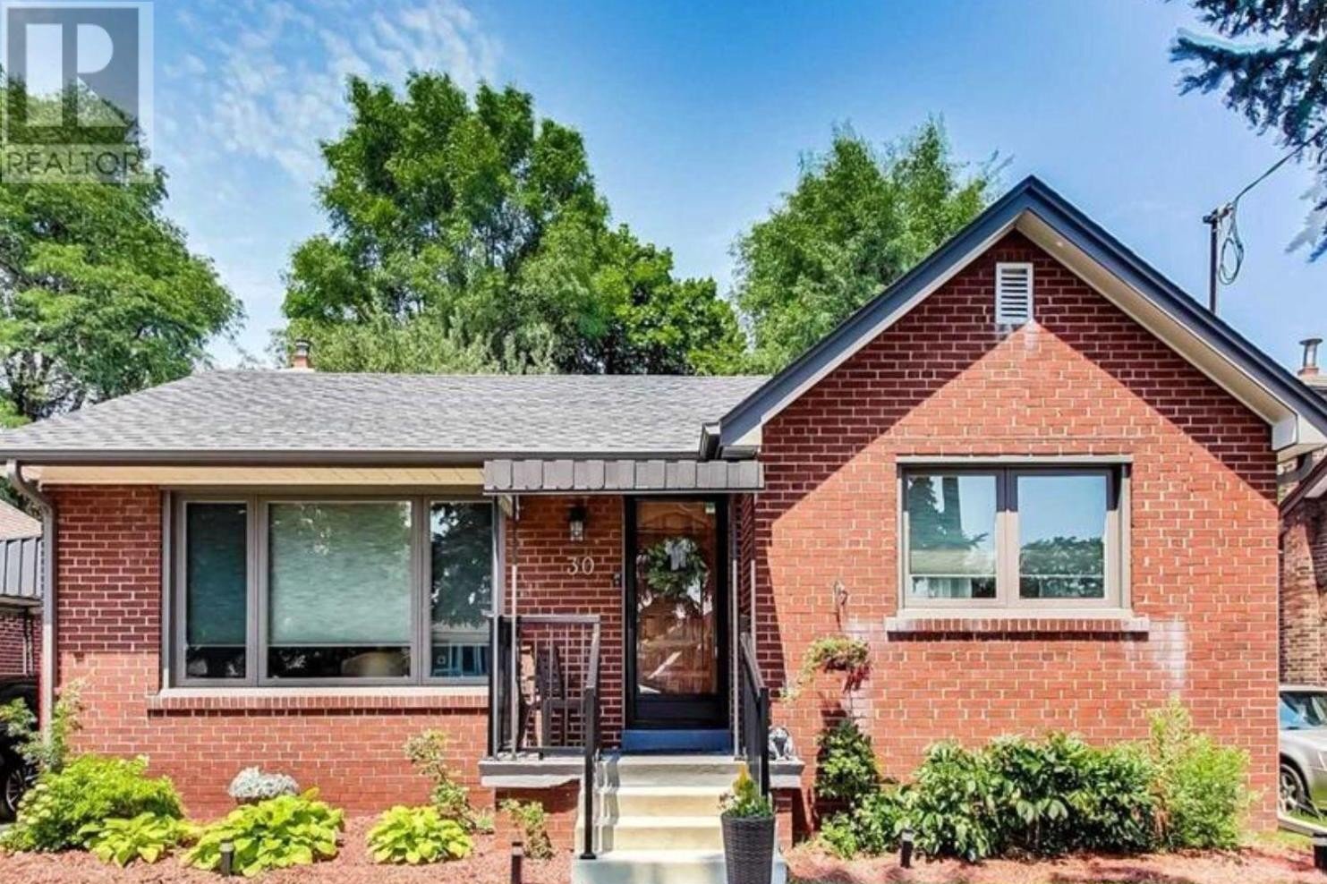 Additional image 8 of 30 Marchington Circle, Toronto, ON, M1R3M4