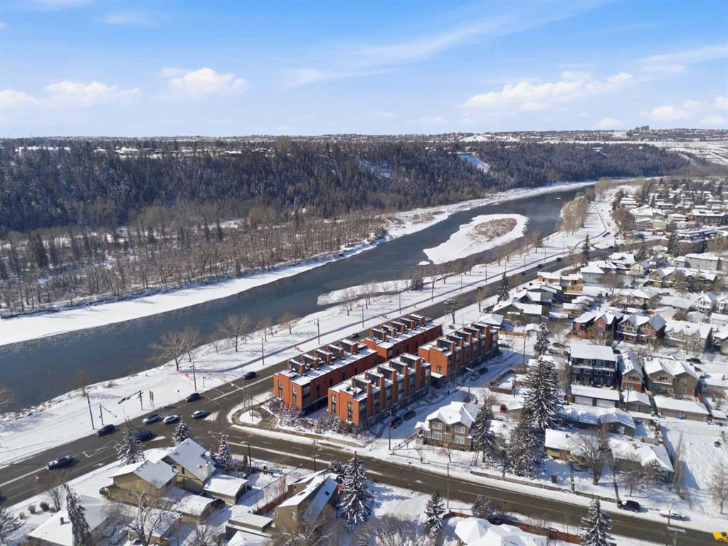 Additional image 3 of 3012 Parkdale Boulevard NW, Calgary, AB, T2N 5B3