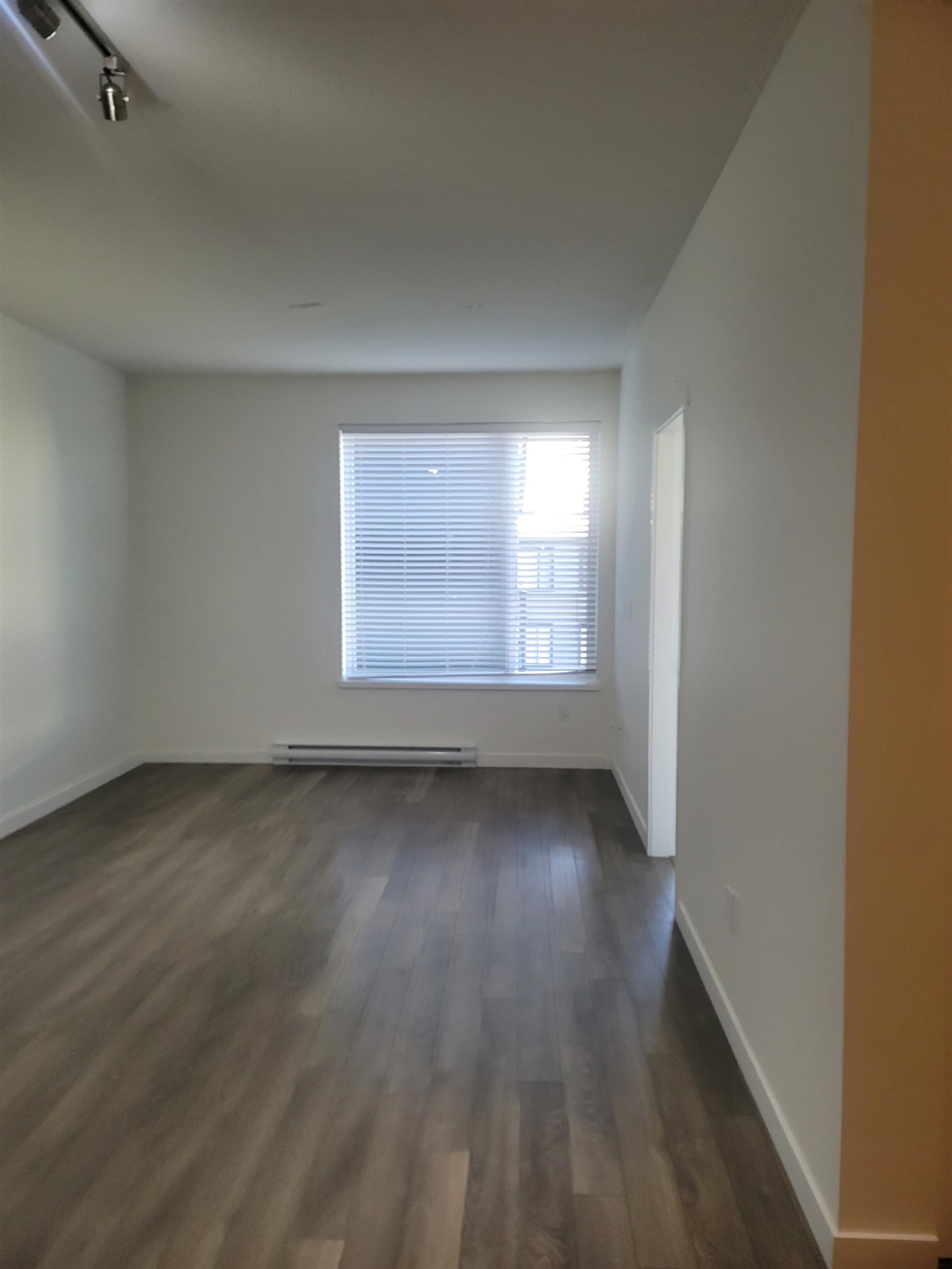 Additional image 4 of 417 15825 85a , Surrey, BC, V4N 6W9
