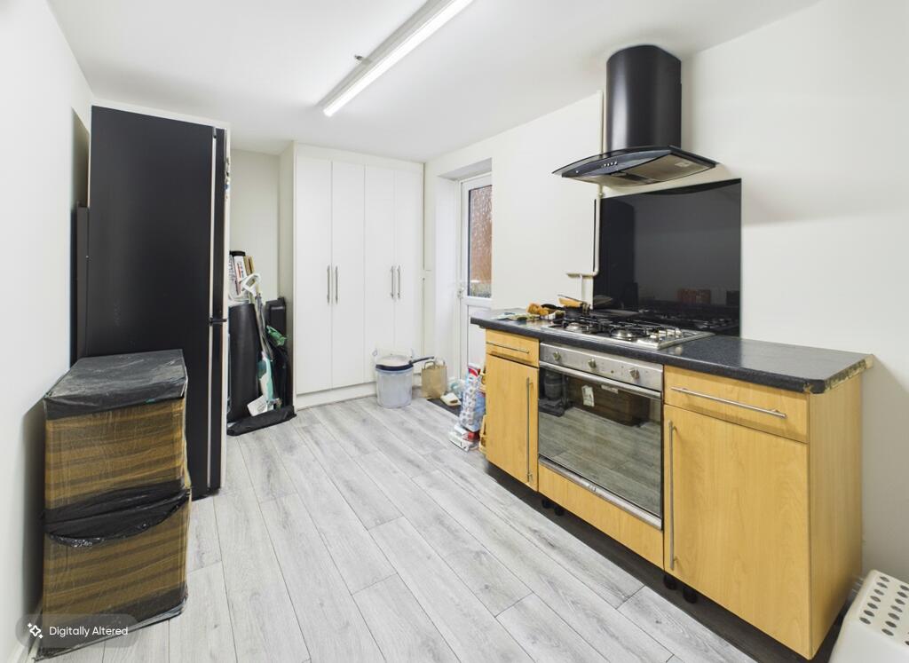 Additional image 18 of Blue Cedar Drive, Streetly, B74