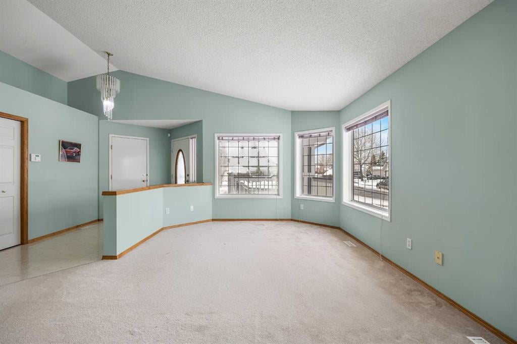 Additional image 3 of 302 Arbour Ridge Park NW, Calgary, AB, T3G 4B1