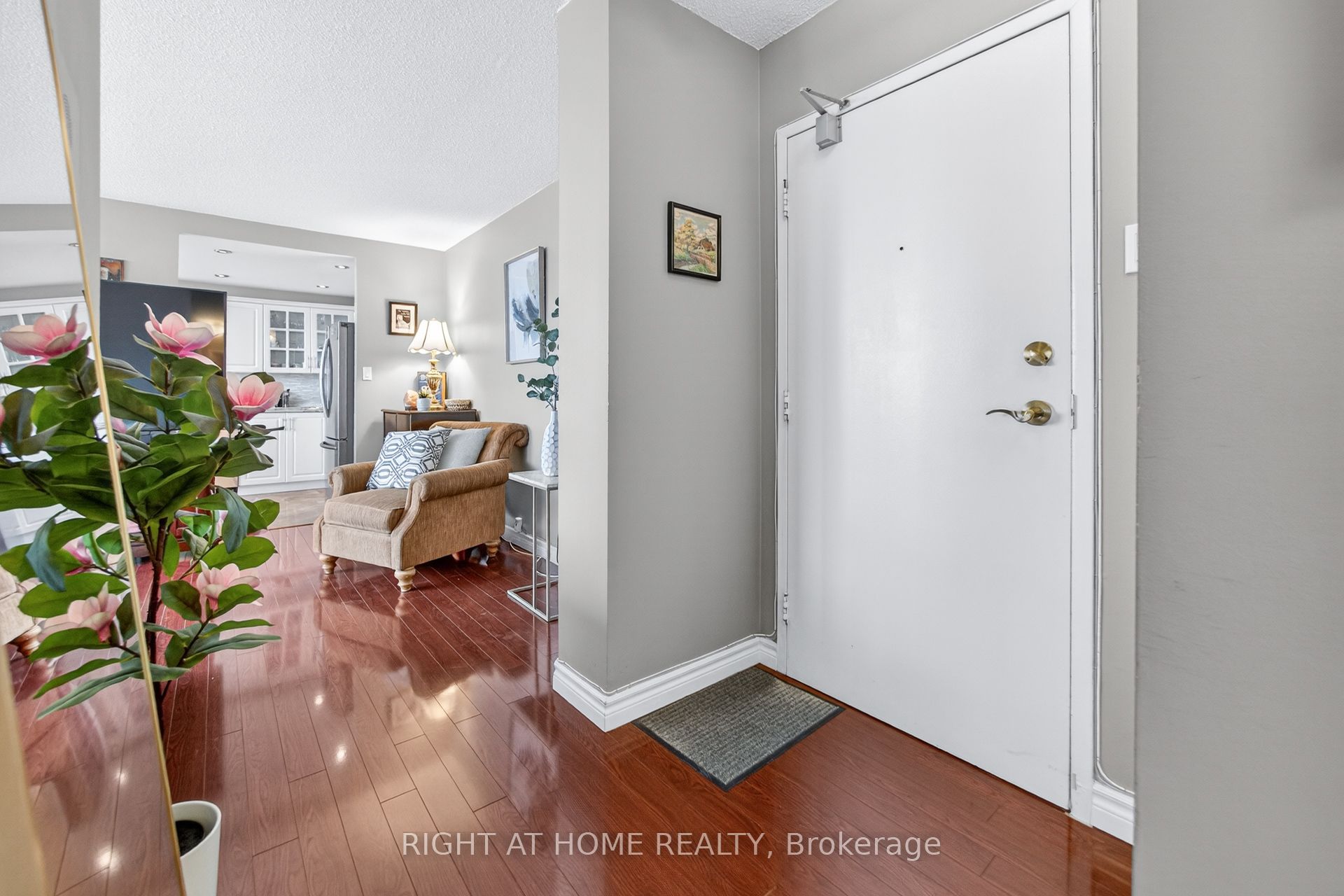 Additional image 6 of 610-3590 Kaneff Crescent, Mississauga, ON, L5A 3X3