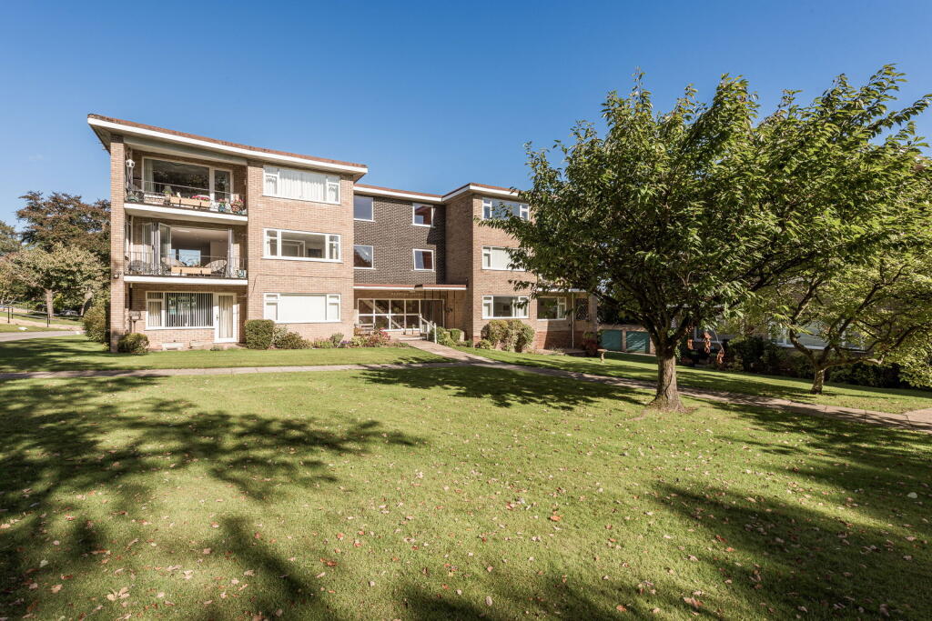 Apt 3, Denston Court, Sutton Coldfield, Four Oaks