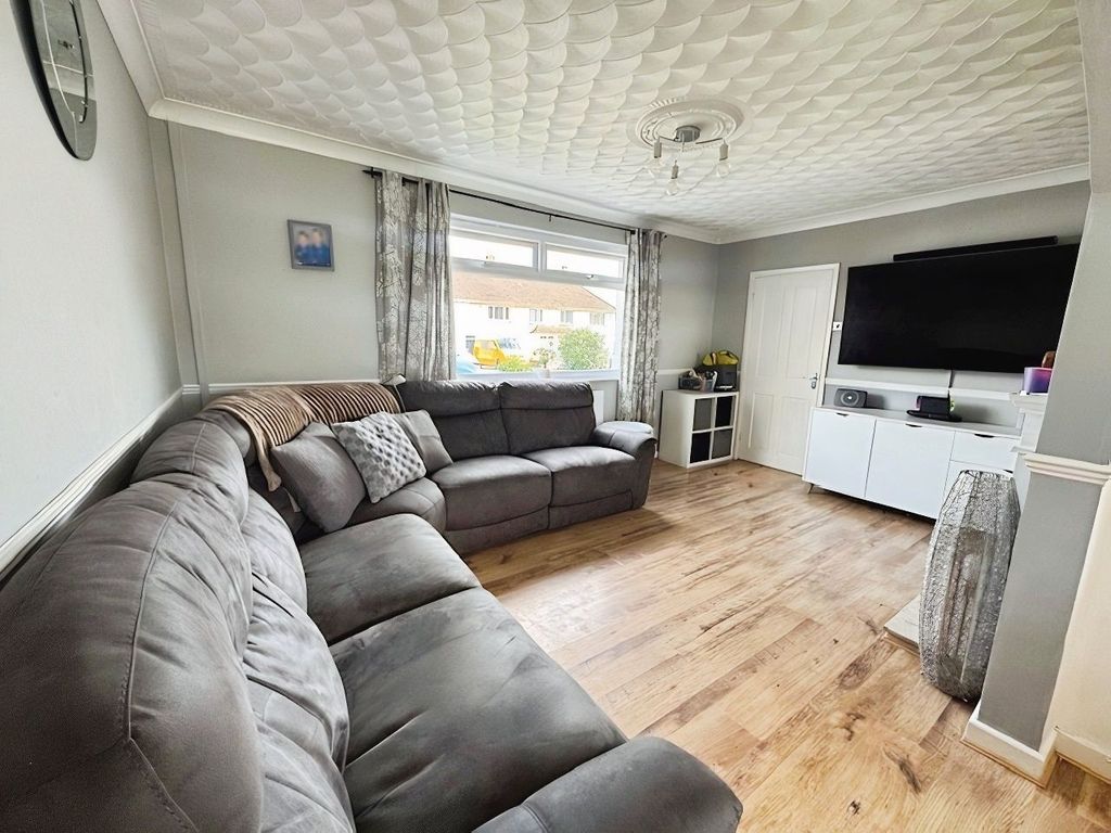 Additional image 5 of 3 bed end terrace house for saleHeol-Y-Felin, Bryncenydd, Caerphilly CF83