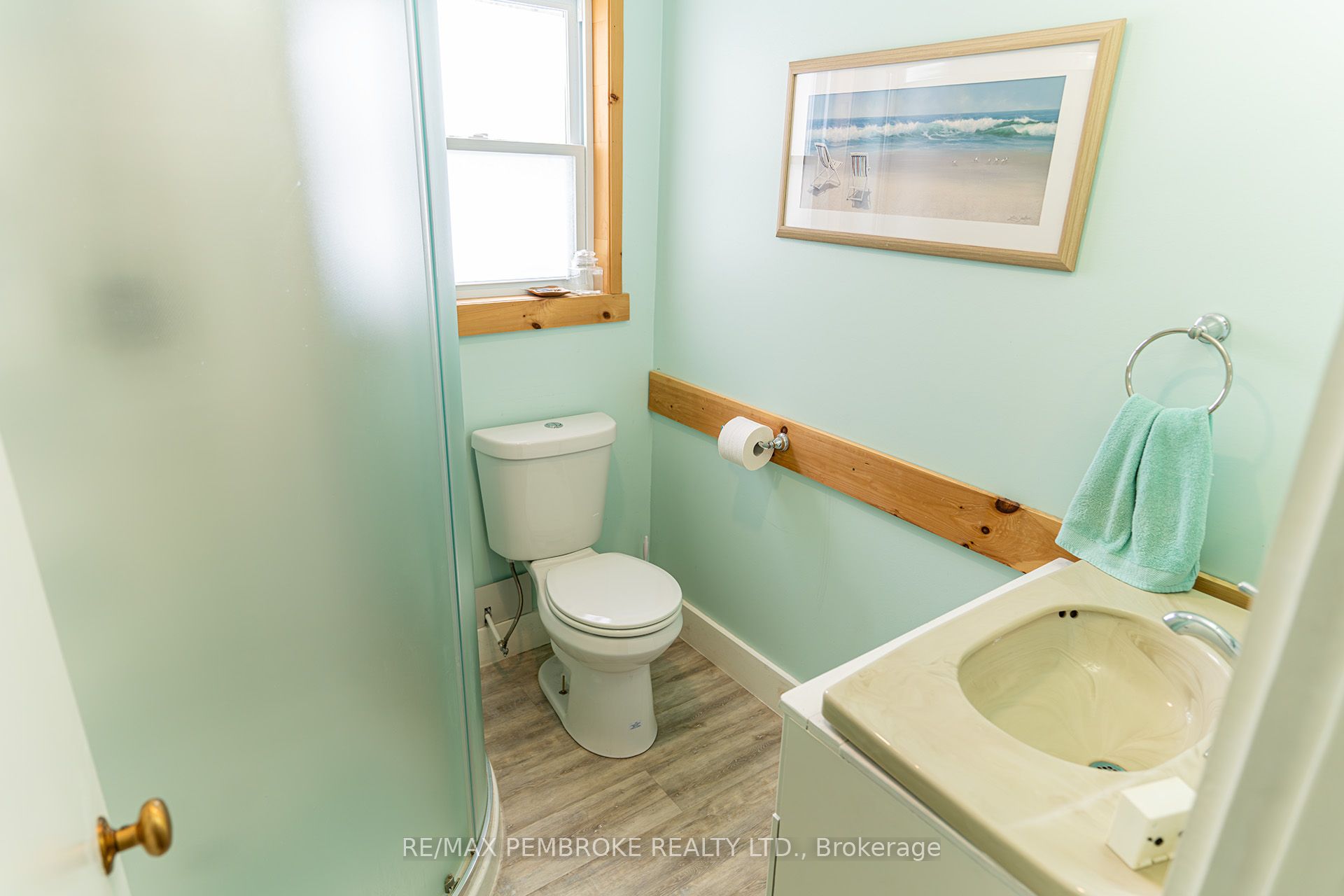 563 Perth Street, Pembroke, ON, K8A 6B7 photo 5