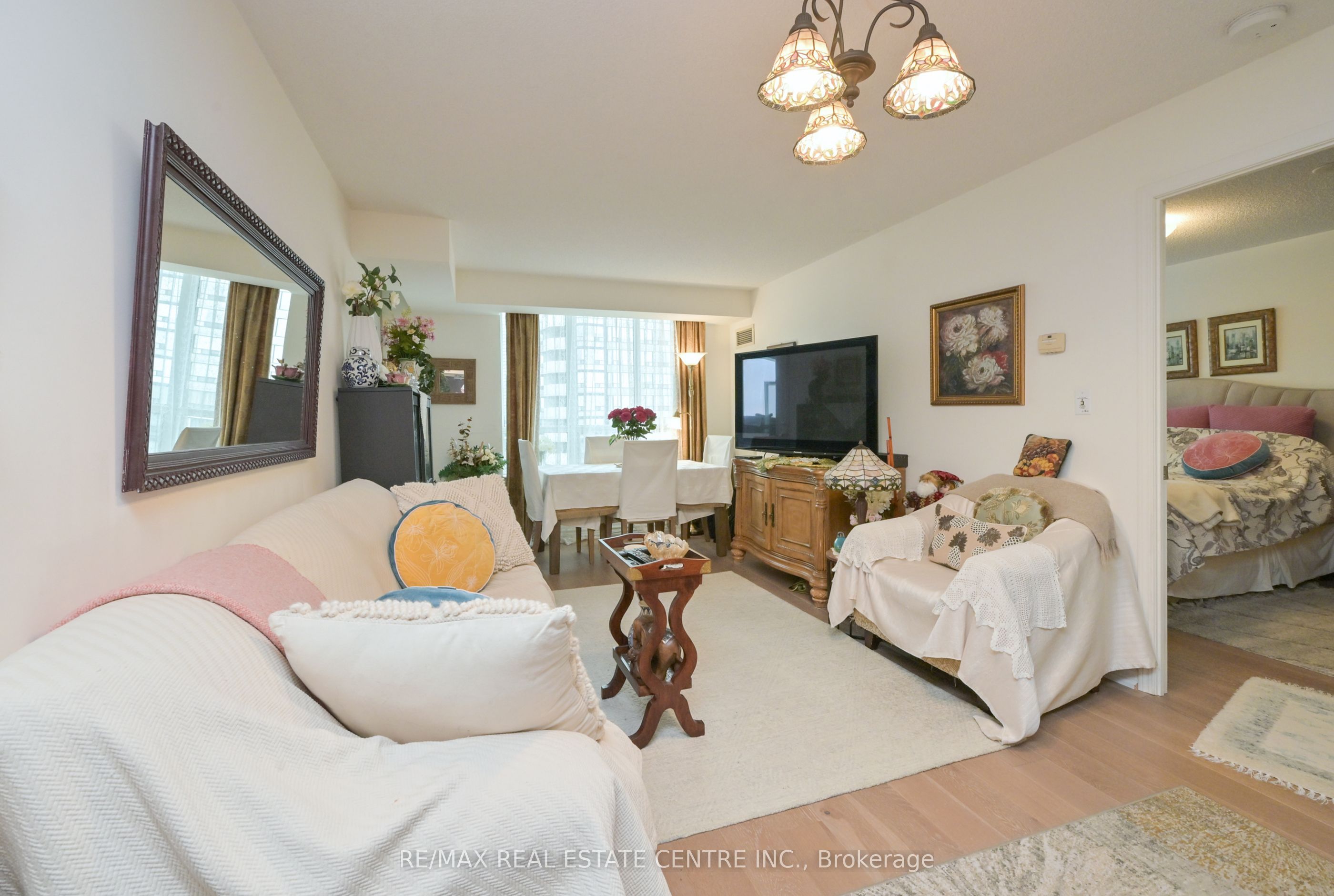 Additional image 6 of 1108-335 Rathburn Road W, Mississauga, ON, L5B 0C8